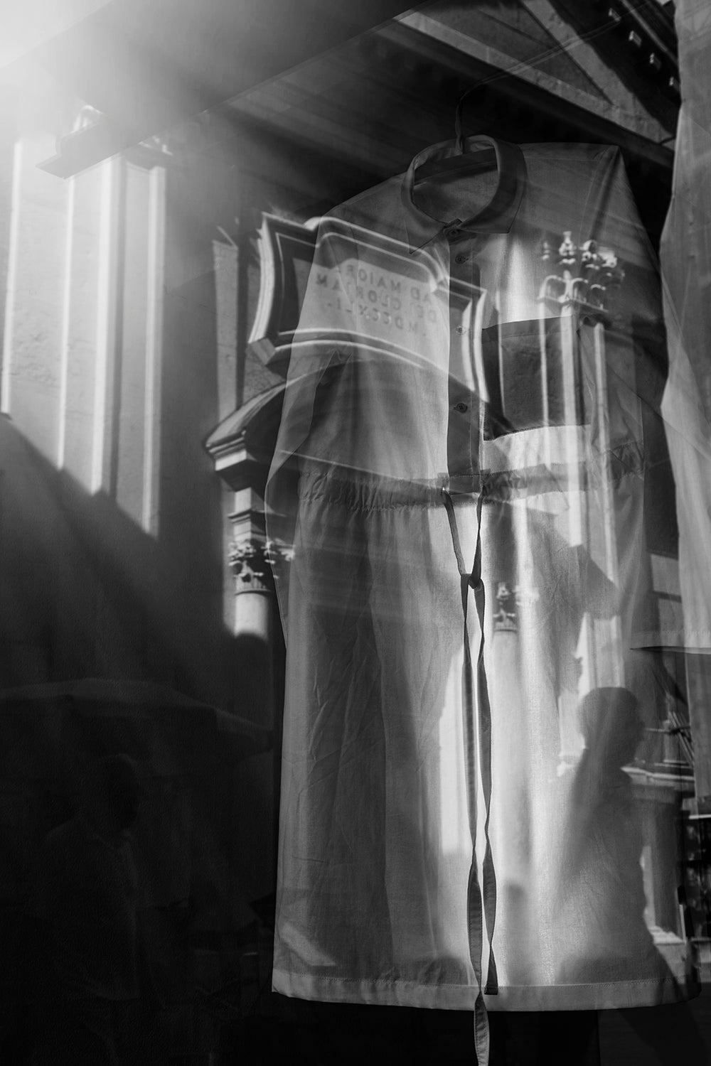 White Shirt Shop Venice