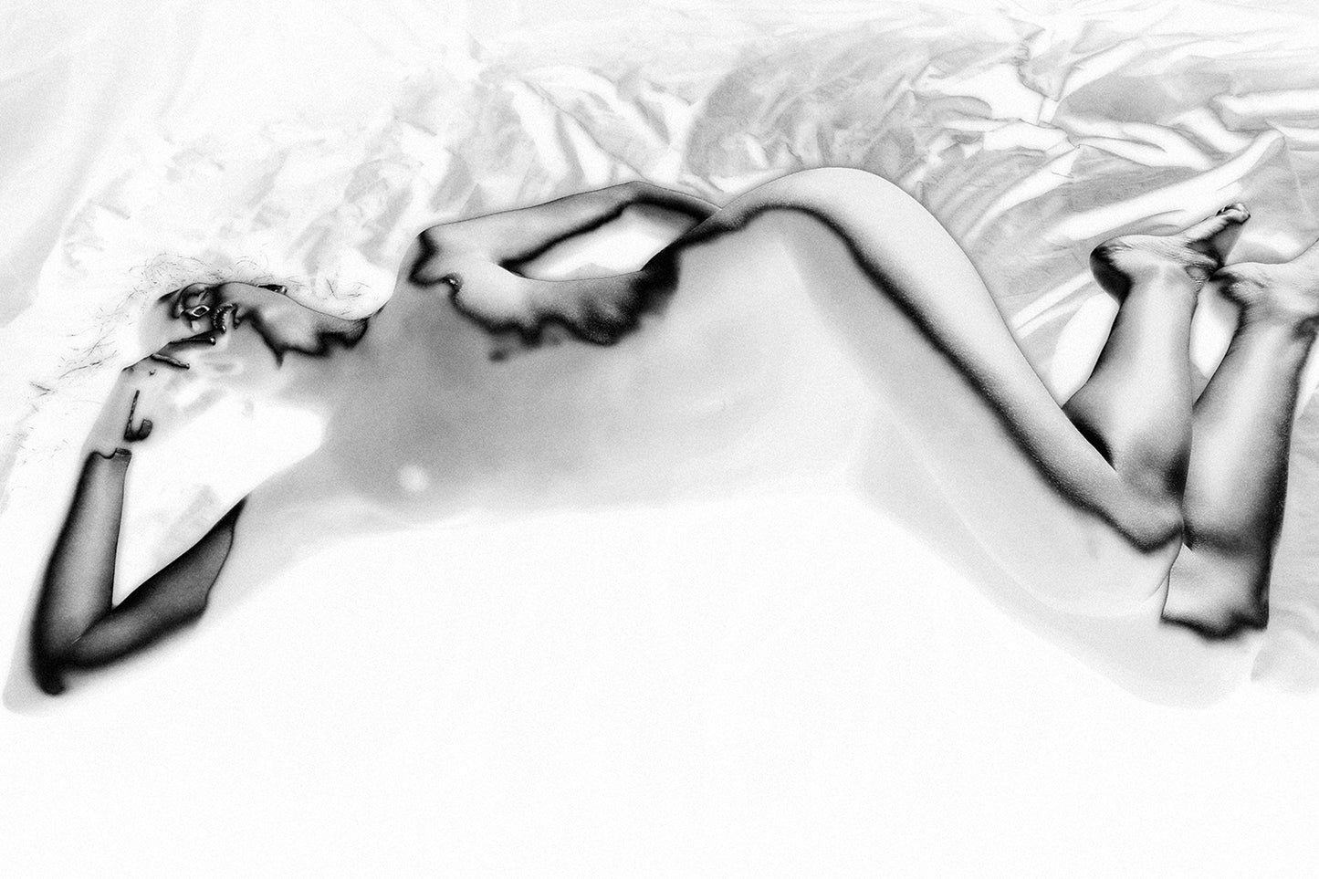 Dancing In The White 528